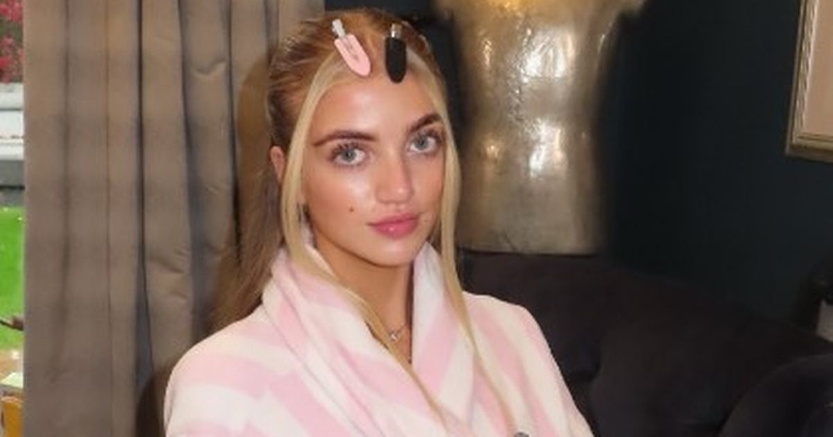 Princess Andre's 'good quality' stripe dressing gown keeps you cosy at home in winter - The Mirror