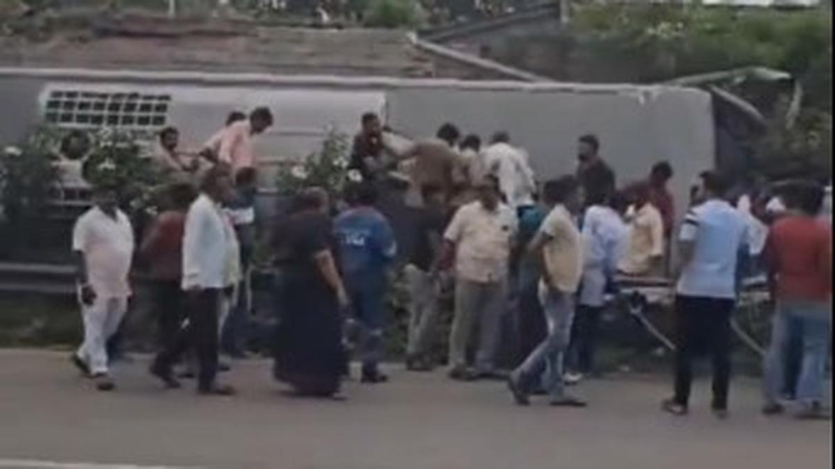 Private bus overturns near Peda Amberpet, eight injured