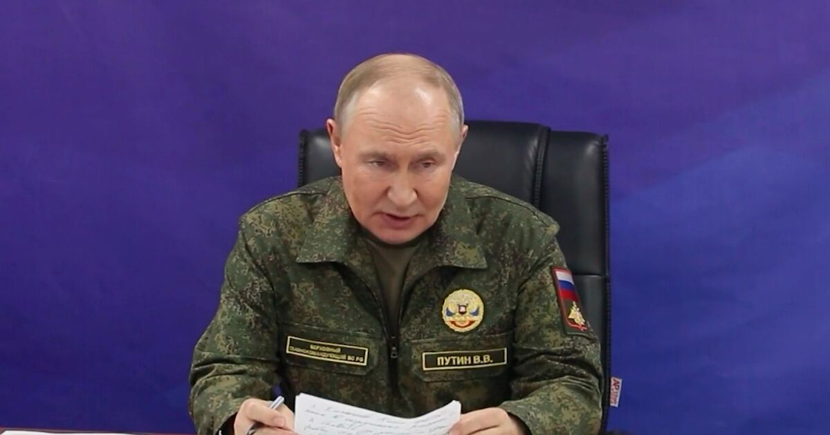 Putin sends chilling WW3 threat with 'Flying Chernobyl' nuke - 'Unstoppable'