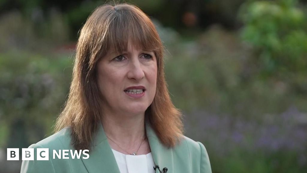 Rachel Reeves plans 'targeted action' on bills in Budget