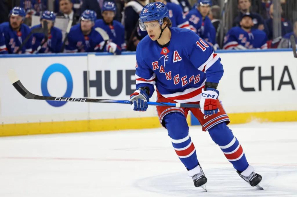Rangers take no Artemi Panarin chances in preseason matchup with...