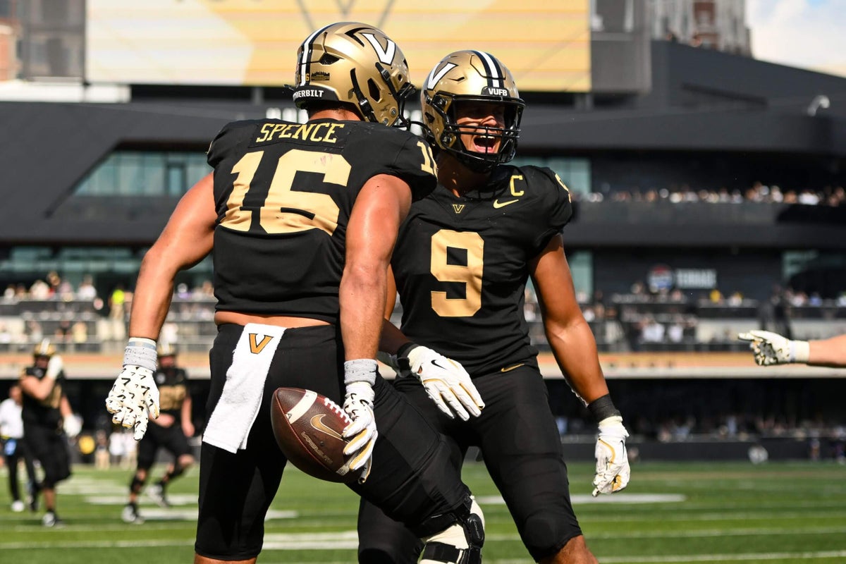 How a former Rivals recruiting analyst maximized his hit rate and built a top-10 team