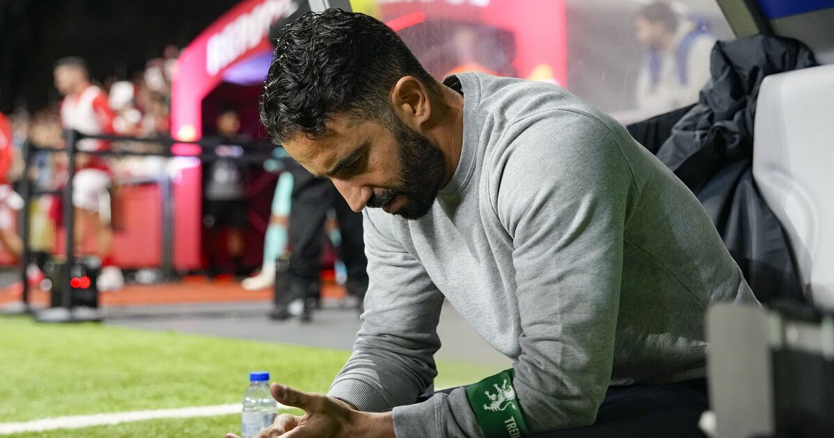 Ruben Amorim's farewell speech caught on camera as Man Utd boss breaks down