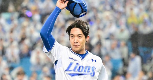 Samsung Lions' Won Tae-in, Choi Won-tae Thank Fans Post-Playoff
