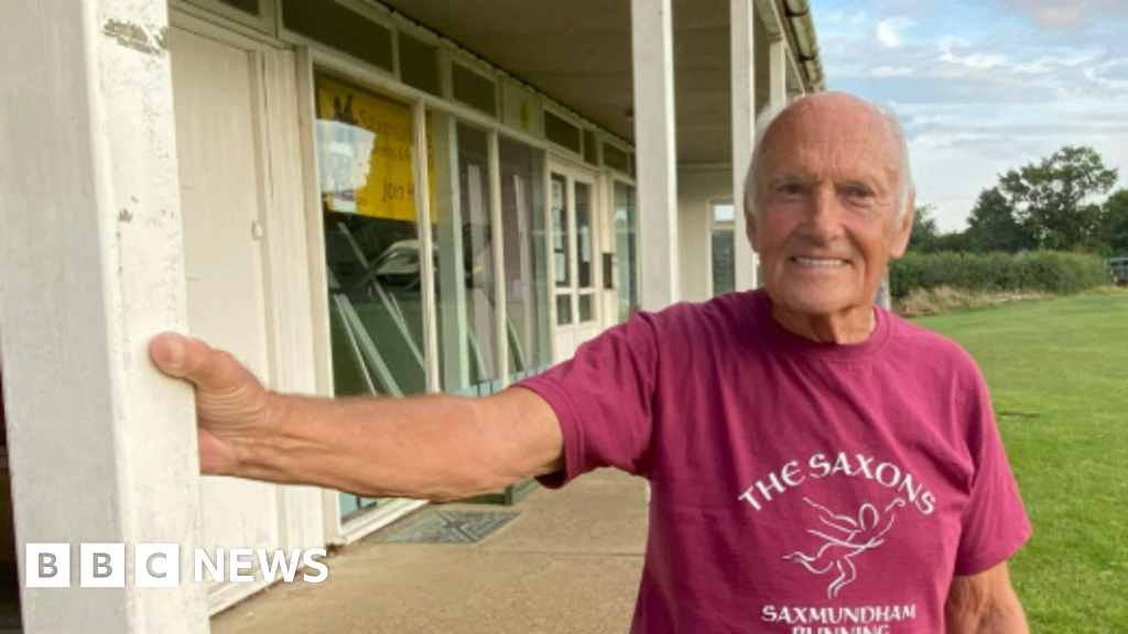 Saxmundham's Saxons Running Club celebrates 20th anniversary