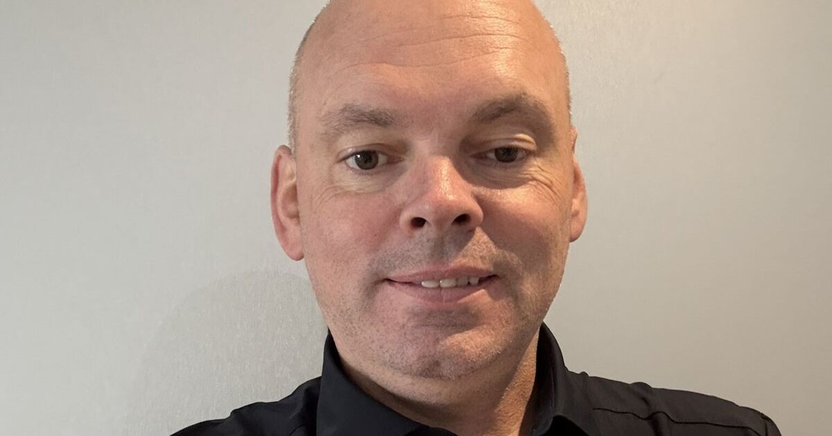 Snooker world champion shows off incredible body transformation after 20kg cut