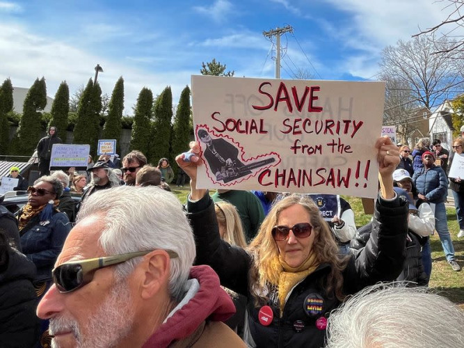 Social Security Admin problems affect HUD's subsidized housing tenants : Indybay