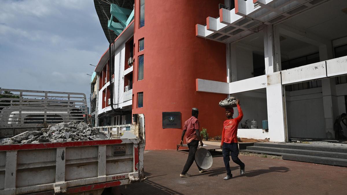 Twin agreements signed for renovation of stadium in preparation of Argentina match