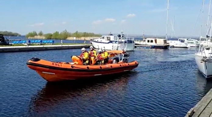 Stricken yacht towed to safety on Lough Derg