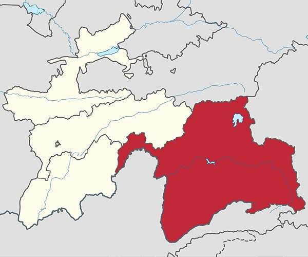 Scientists probe Tajik glacier for clues to climate resistance