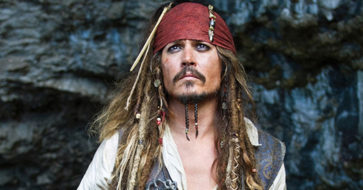 Tech savvy pirates are using state-of-the-art craft to plunder famous shipwrecks - Daily Star