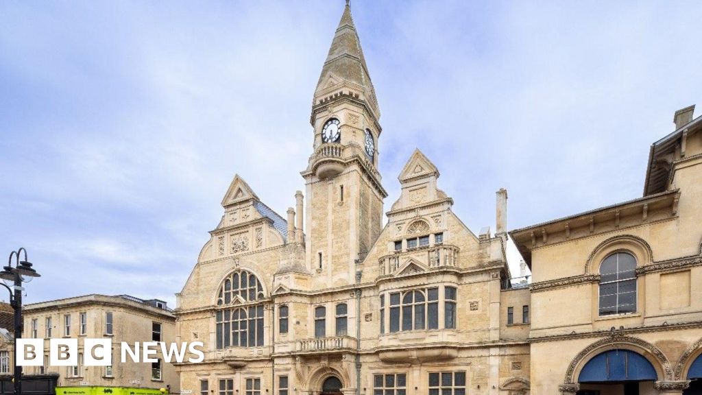 Trowbridge Town Hall reopens following £9m refurbishment