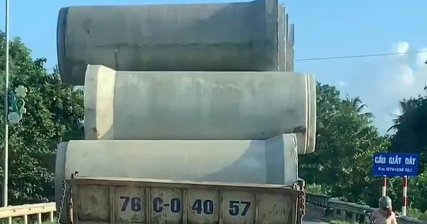 Truck driver fined $762 for transporting unsecured concrete pipes in central Vietnam