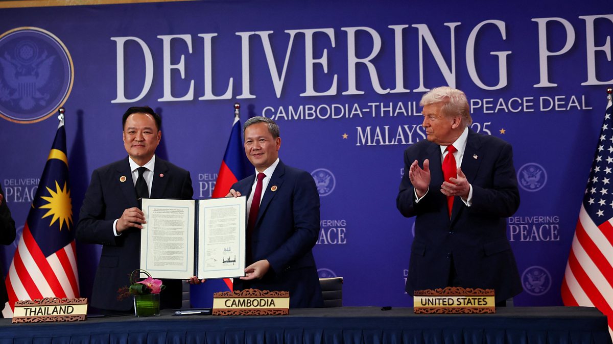 BBC World Service - Newshour, Trump oversees Cambodia and Thailand deal