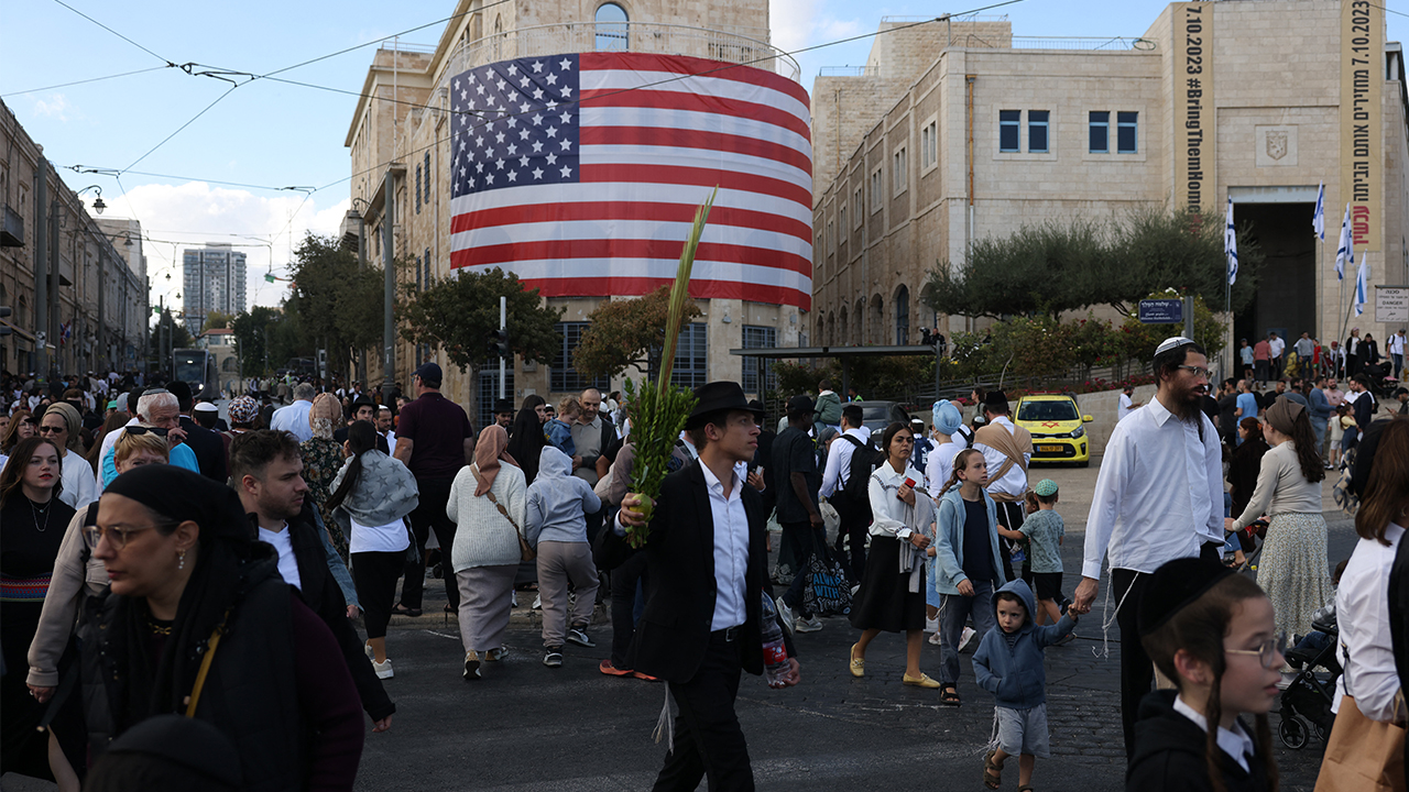 Trump returns to Middle East for landmark Gaza peace deal, hostage freedom