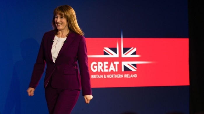 UK chancellor to hold Gulf trade talks in push for pro-growth policies