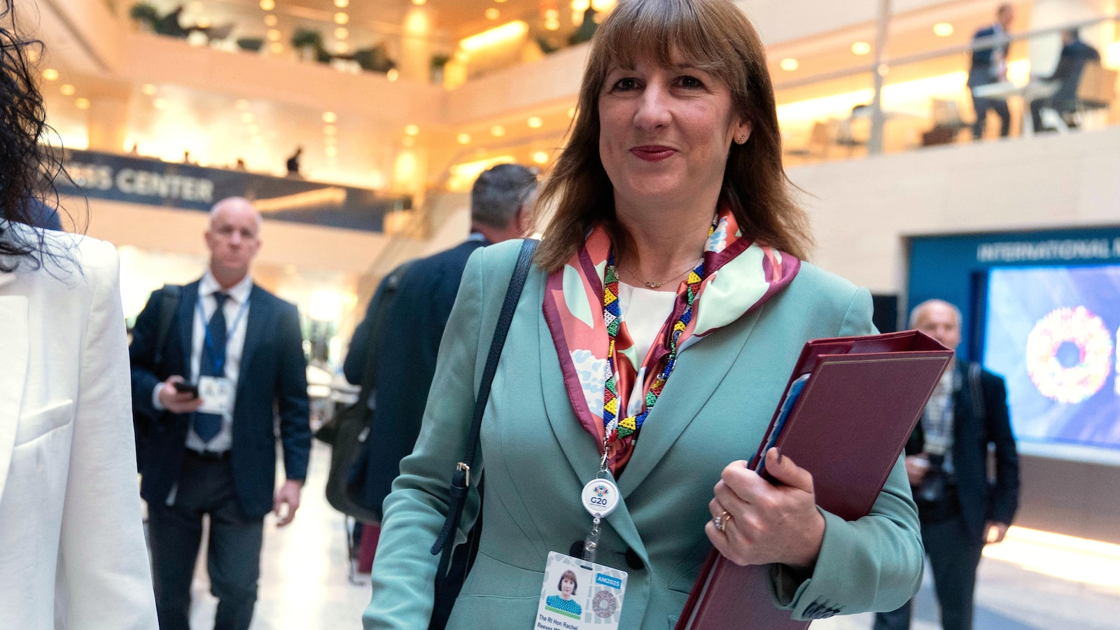 UK inflation unexpectedly holds steady and bolsters hopes of November rate cut