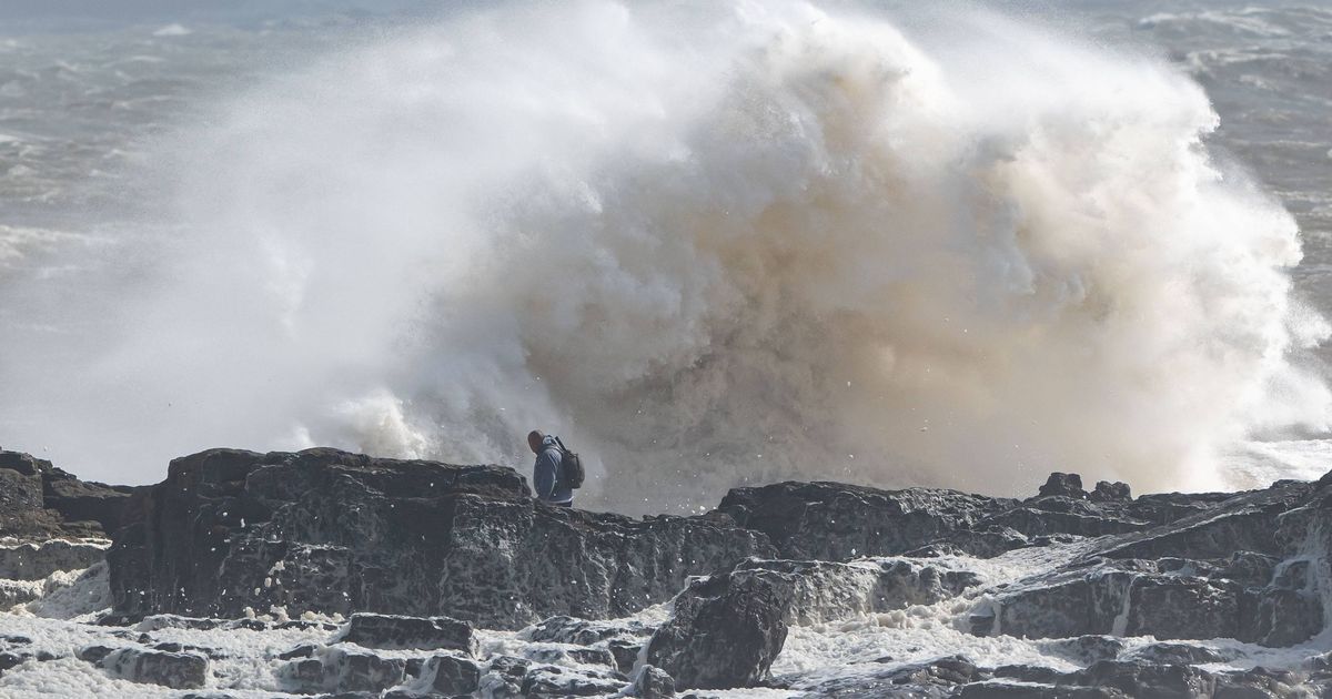 UK officials urge Brits to 'have a flood plan' amid weather risks