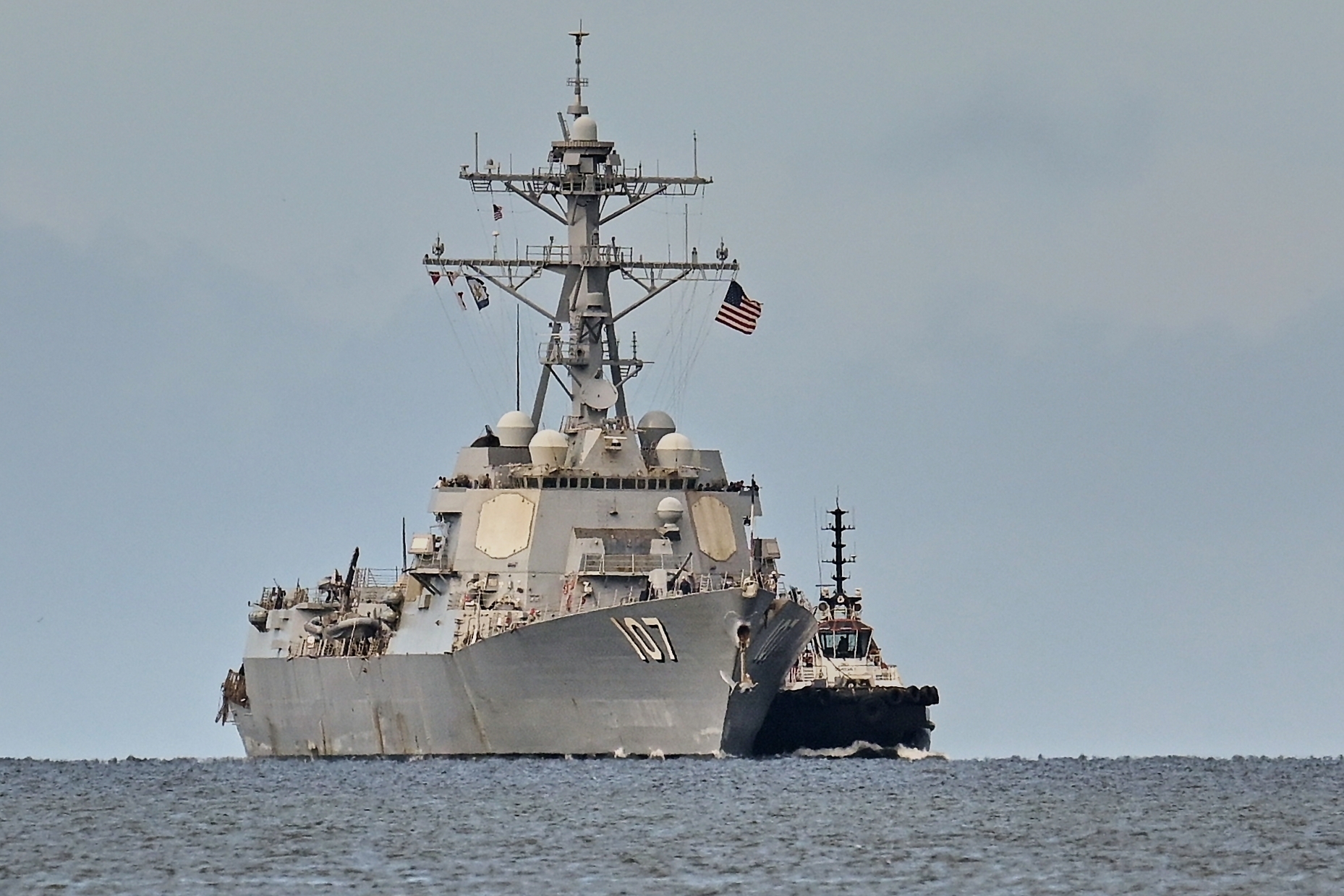 US warship docks in Trinidad and Tobago, puts more pressure on Venezuela
