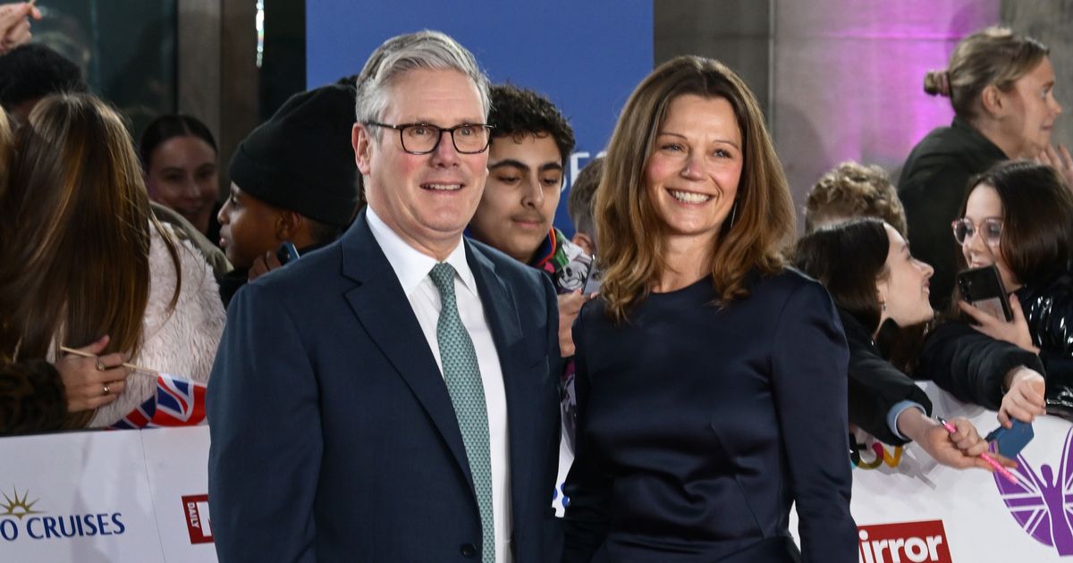 Victoria Starmer's £20 Pride of Britain rental dress takes inspiration from Princess Kate - The Mirror