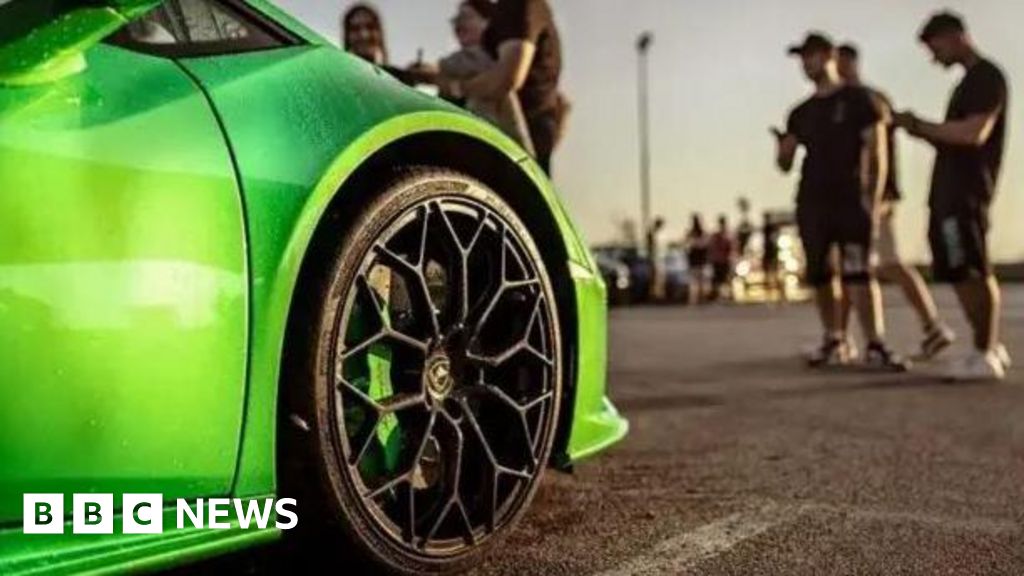 Crackdown planned in Wakefield on anti-social car cruising