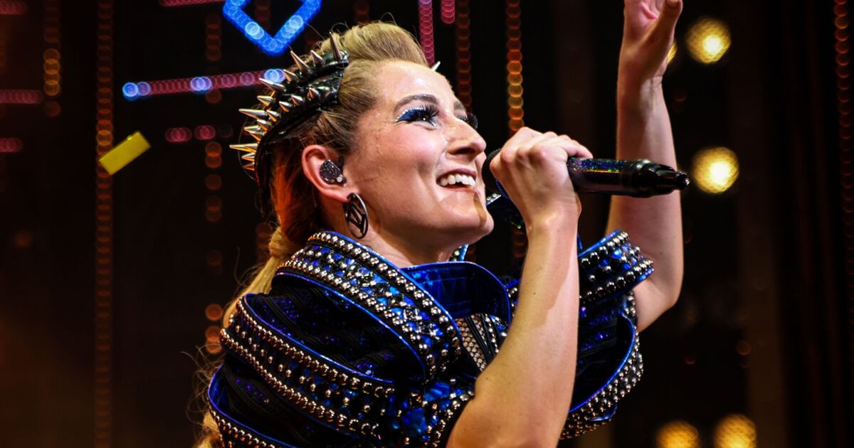 'I'm a West End star and they don't tell you this about life on stage'