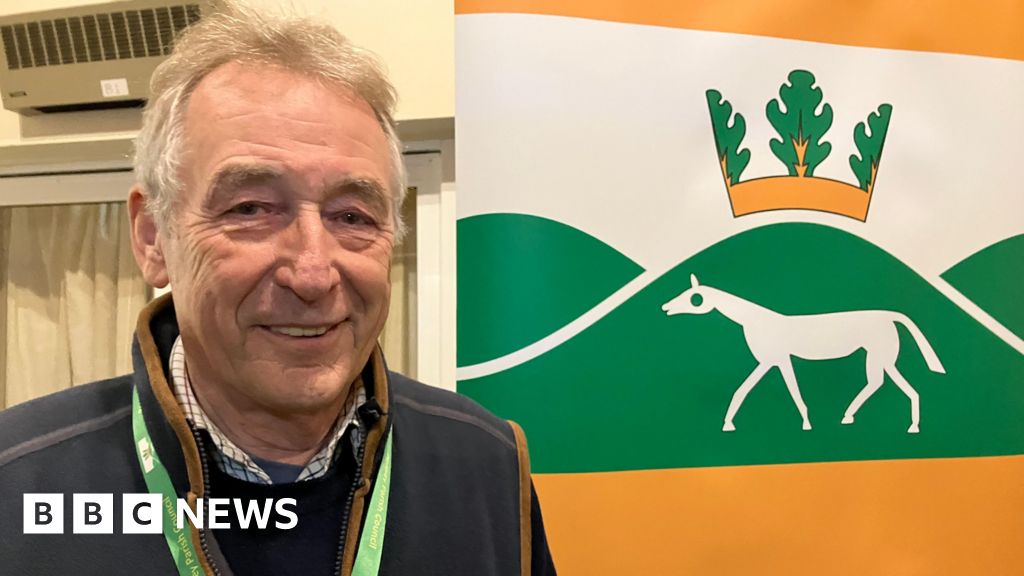 Wiltshire's White Horse monument restoration 'needs volunteers'