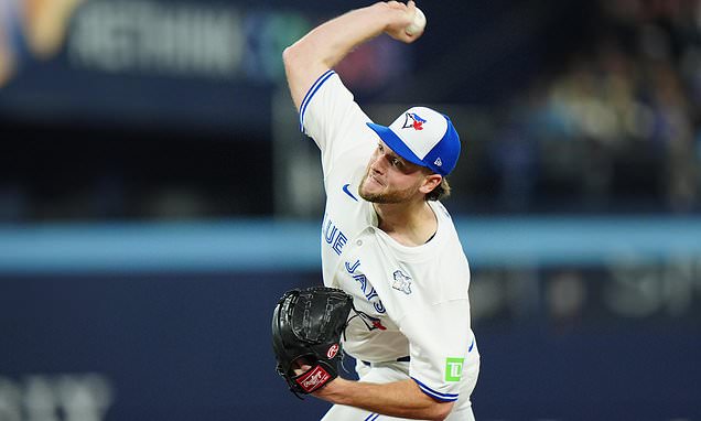 Jays' Yesavage struggles, stays away from splitter in historic...