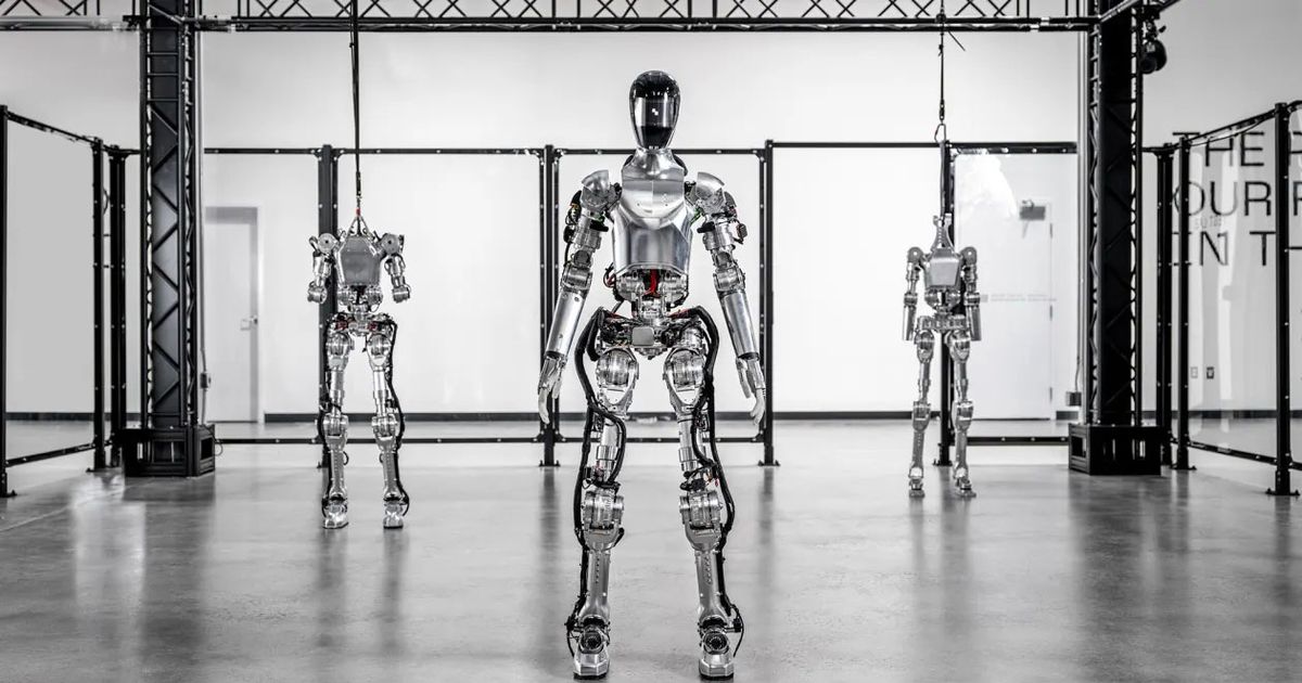 Robots can 'crush human skulls' warns AI whistleblower - Daily Star