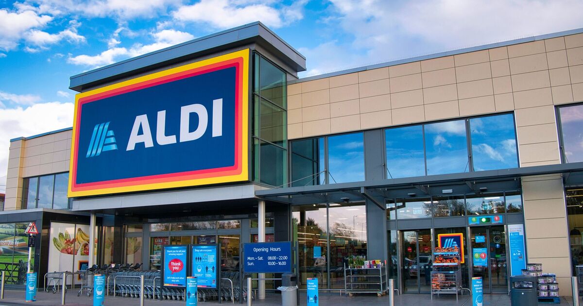 Aldi boss pledges to freeze prices on 100s of Christmas products ahead of Budget
