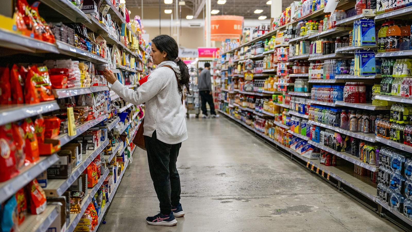 Majority of Americans say tariffs hurt their family's financial situation, are spending more on groceries and utilities: Poll