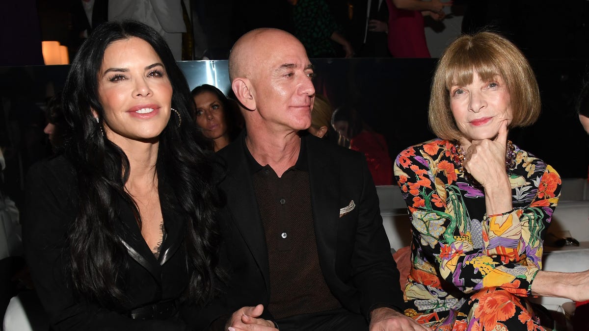 Anna Wintour defends Lauren Sánchez Bezos funding the 2026 Met Gala