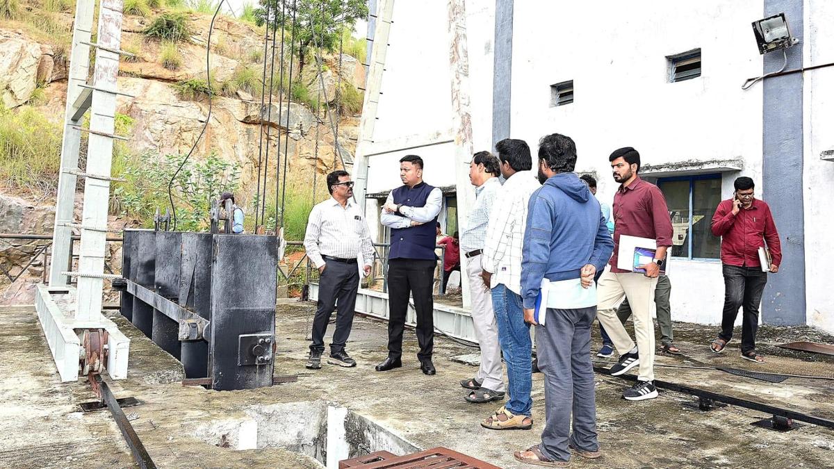 Complete all pending irrigation project works by August 2026, Annamayya Collector tells officials