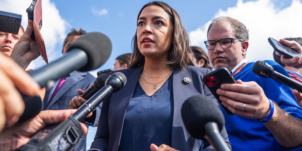 AOC ripped by women's sports activists in response to 'Transgender Awareness Week' post