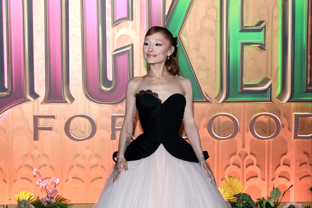 Ariana Grande issues 'loving reminder' to fans amid body-shaming comments