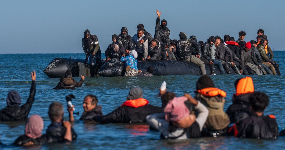 Figures show asylum seekers surge to nearly half of UK net migration