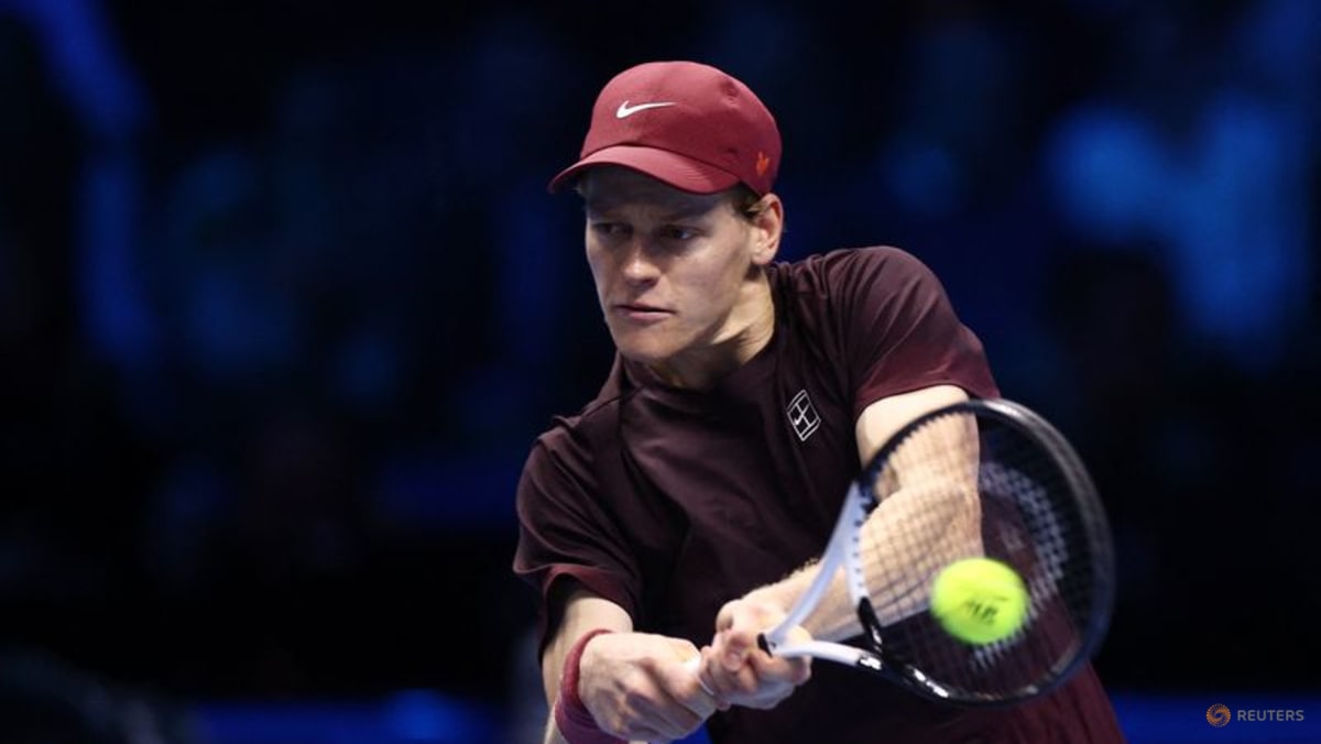 Auger-Aliassime into ATP Finals last four, Sinner unbeaten