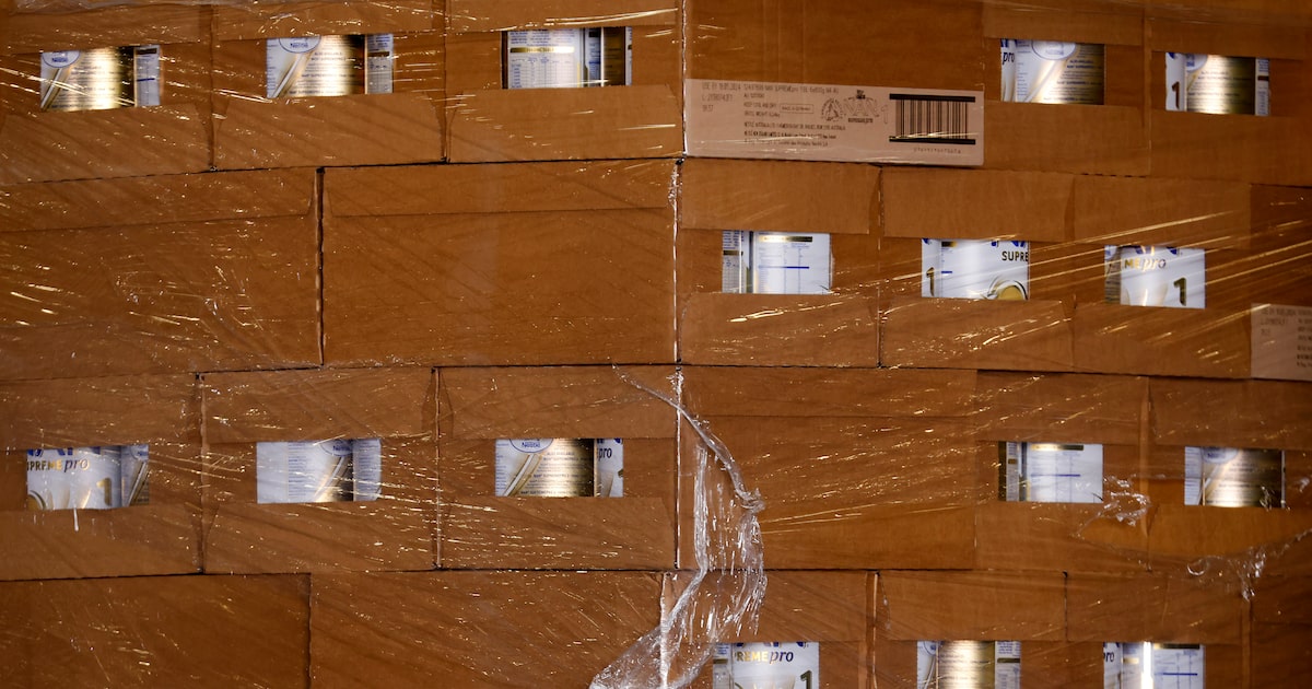 Baby formula recalled after reports of infant botulism across 10 U.S. states