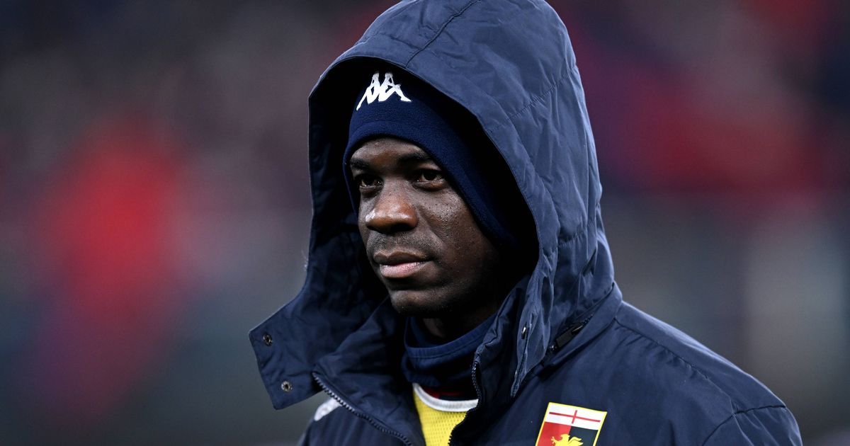 Mario Balotelli fires brutal X-rated message to Patrick Vieira after Arsenal legend sacked - Daily Star