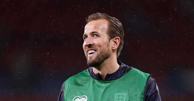 Barcelona Eyes Kane as Lewandowski Replacement with £57M Clause