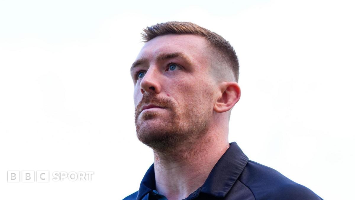Bradford Bulls: Versatile centre Ed Chamberlain joins on loan from Hull FC