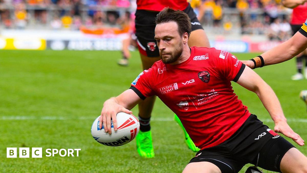 Joe Mellor: Bradford Bulls sign ex-Salford Red Devils hooker on one-year deal