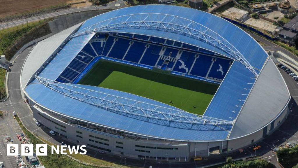 Brighton: Council proposes bid for Women's World Cup football
