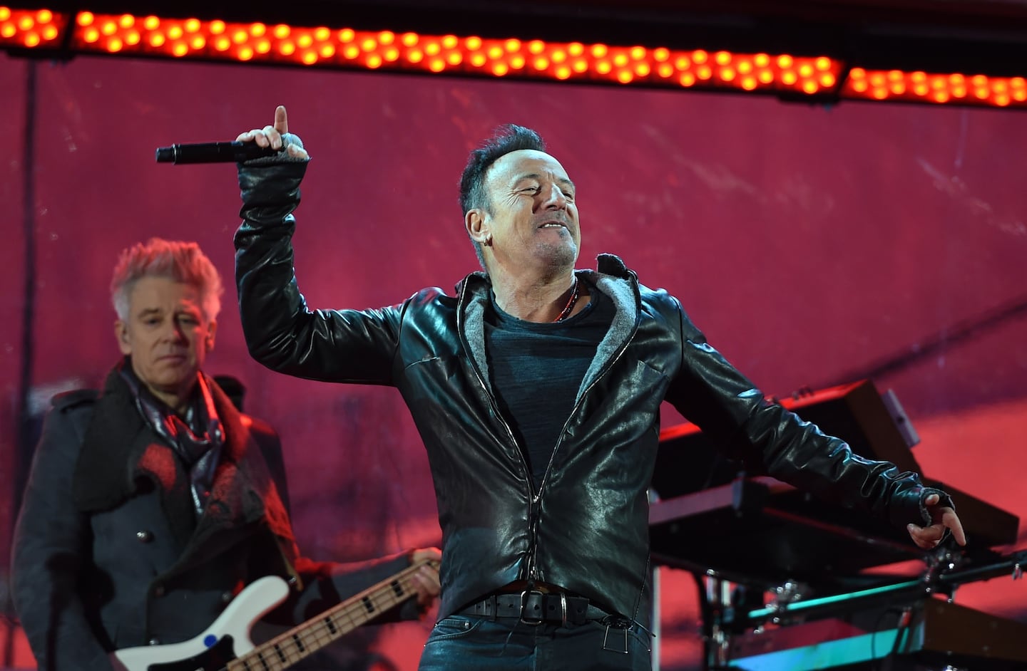 Bruce Springsteen ticket prices skyrocket on secondary market - The Boston Globe