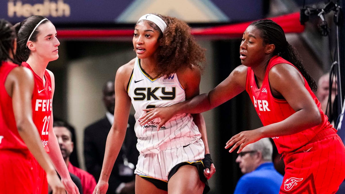 Caitlin Clark, Paige Bueckers and Angel Reese invited to Team USA camp
