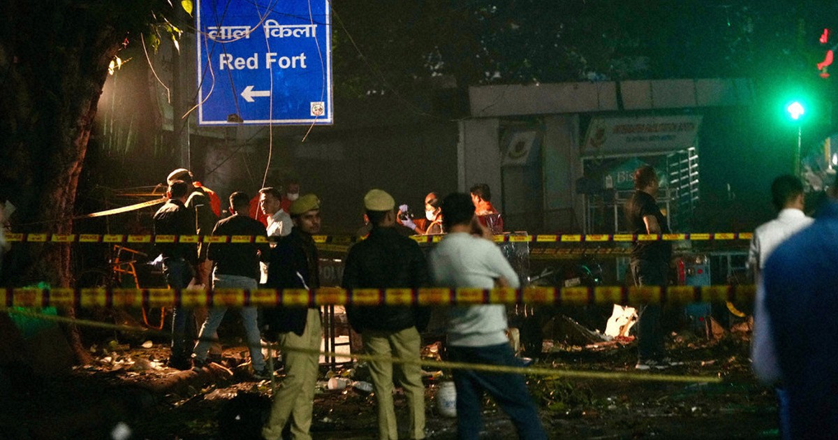 Car blast near New Delhi's historic Red Fort kills at least 8 people, India's police say