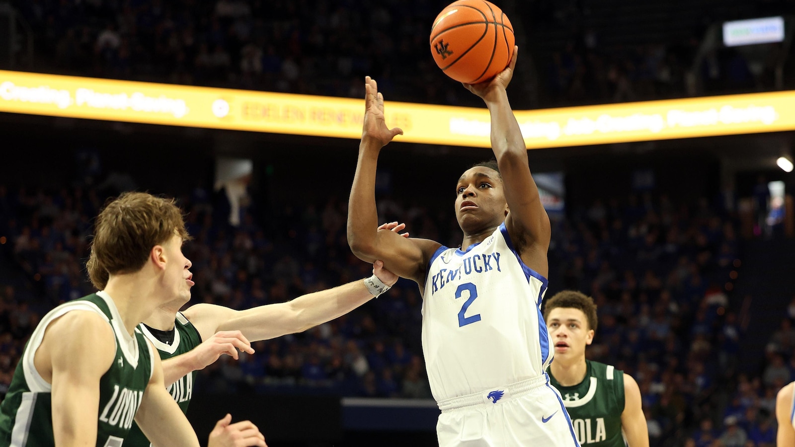Chandler and Williams help No. 12 Kentucky breeze past Loyola of Maryland, 88-46