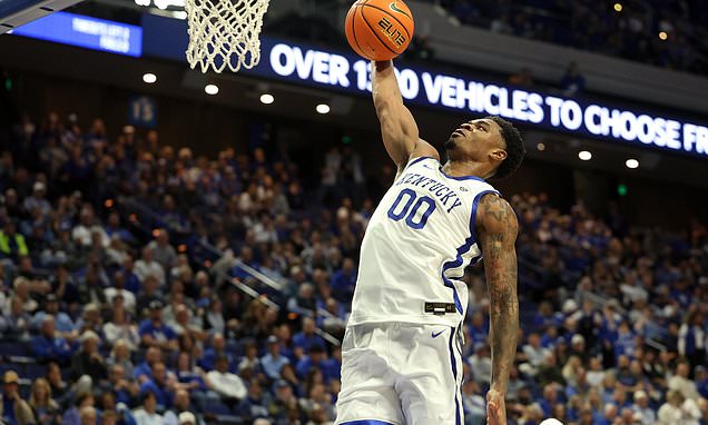 Chandler and Williams help No. 12 Kentucky breeze past Loyola of...