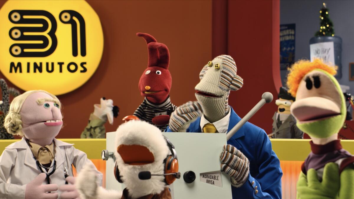 The irreverent puppets of Chile's '31 Minutos' hope to win over the world with 'Calurosa Navidad'