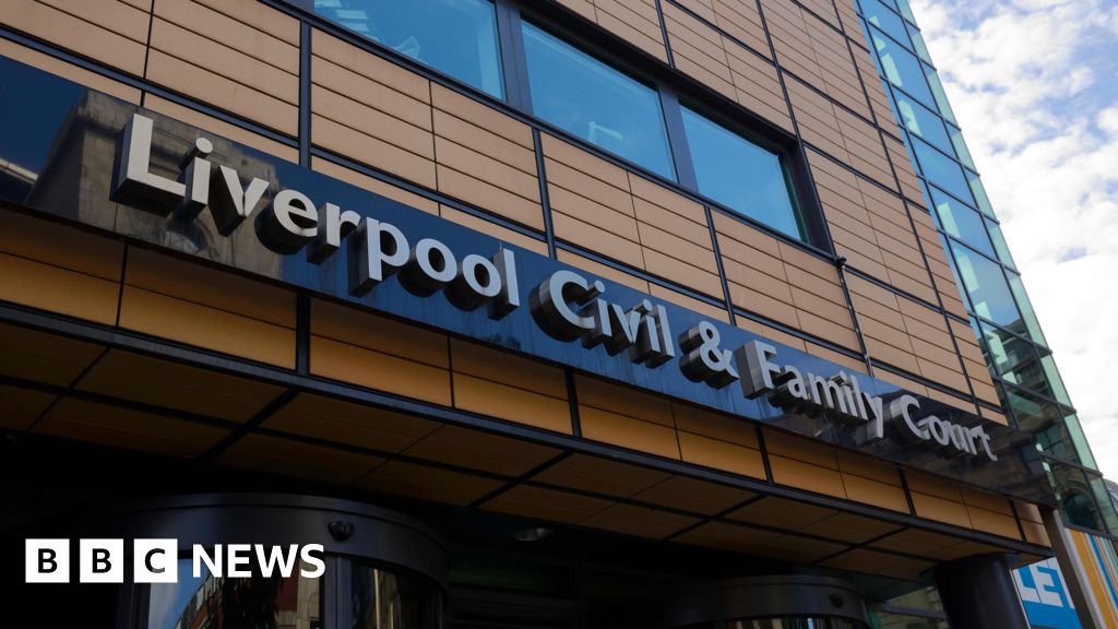 Council pays 'astronomical' £289k for teen's 17 week placement